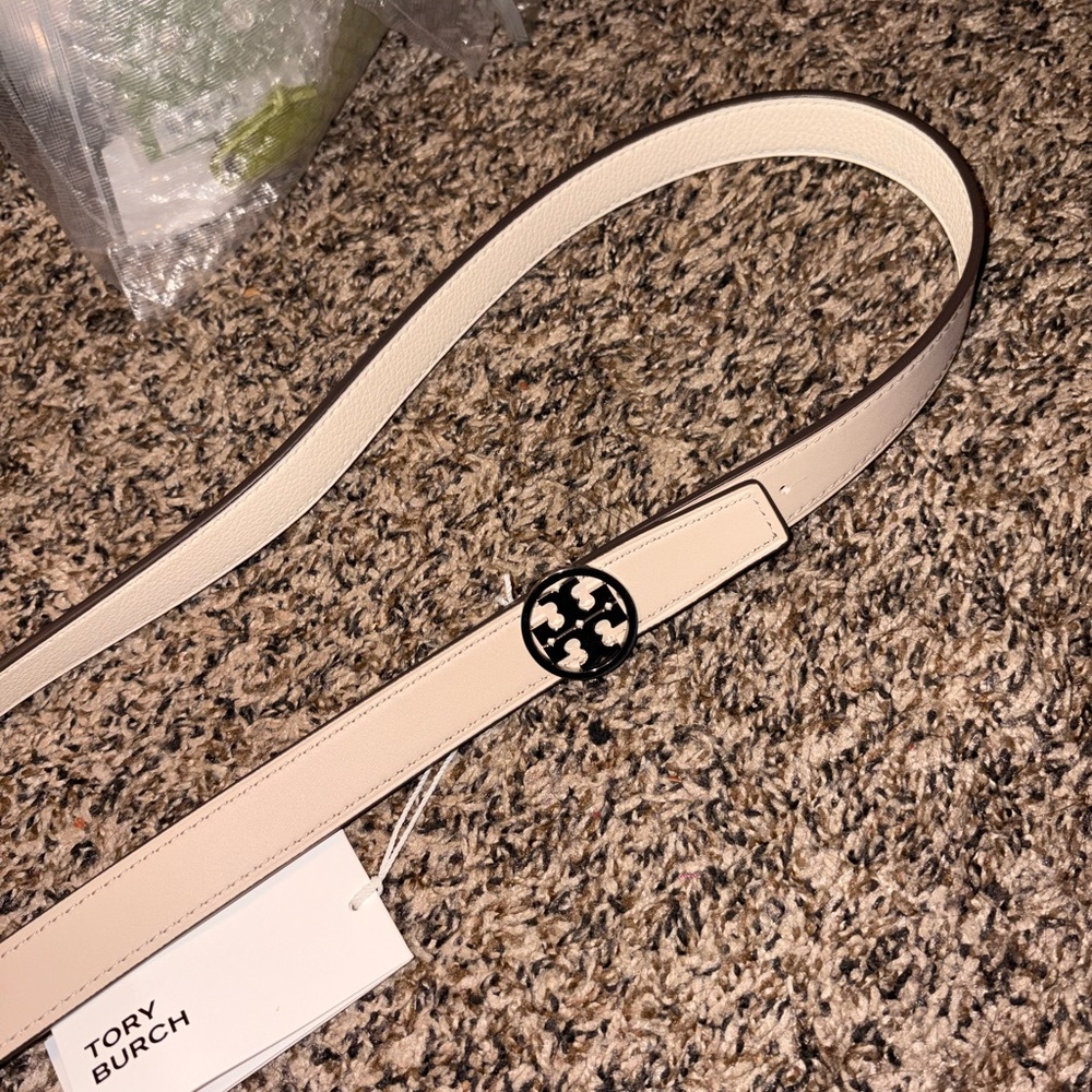 Tory Burch Cream Leather silver Logo Belt